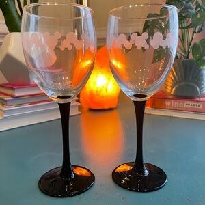 Disney Parks Mickey Mouse “A Little Magic” Wedding Wine Glasses – Set of 2